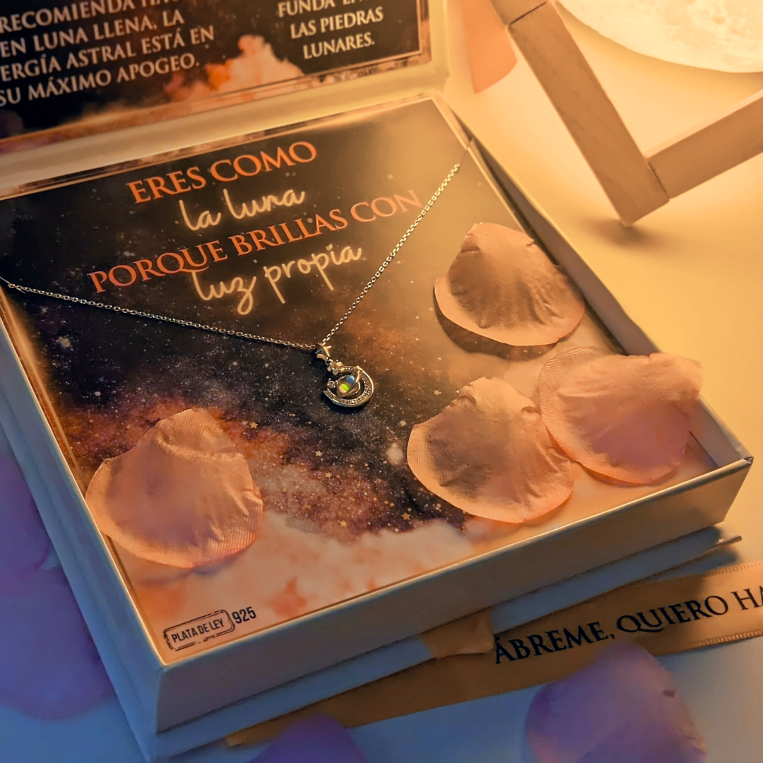 Colgante Plata de Ley 925 Luna con Piedra Ópalo Incrustada y Bote Deseos